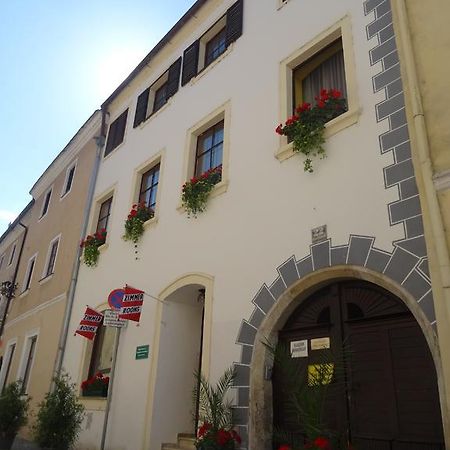 Gaestehaus Auf Der Kunstmeile Kremže Exteriér fotografie